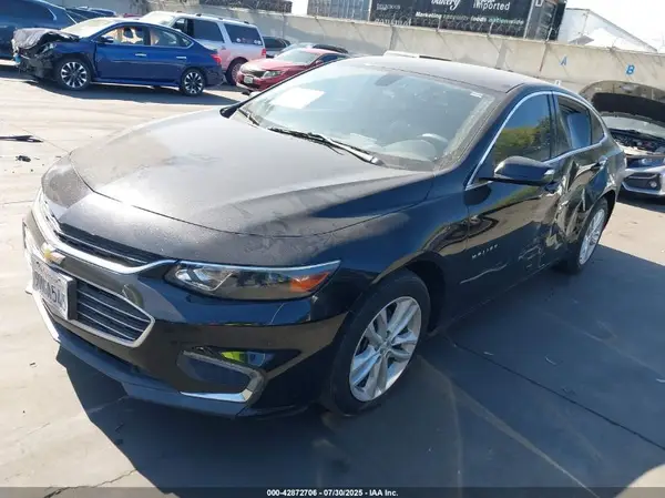 1G1ZE5ST3HF246040 2017 CHEVROLET MALIBU - Image 2
