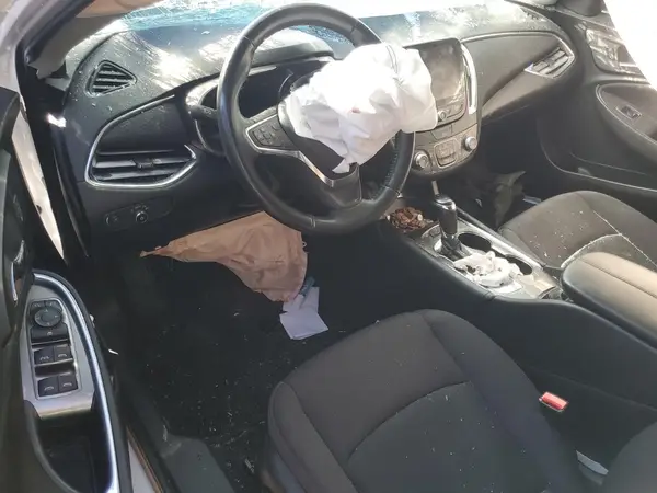 1G1ZE5ST3HF247639 2017 CHEVROLET MALIBU - Image 8