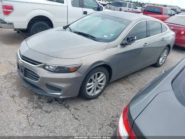 1G1ZE5ST3HF252226 2017 CHEVROLET MALIBU - Image 2