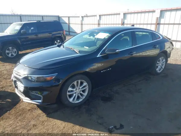 1G1ZE5ST3HF255854 2017 CHEVROLET MALIBU - Image 2