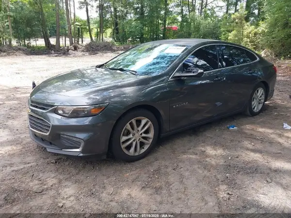 1G1ZE5ST3HF258477 2017 CHEVROLET MALIBU - Image 2