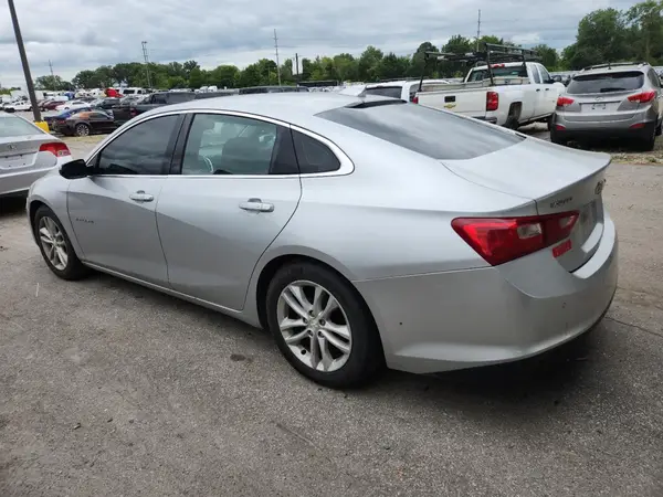 1G1ZE5ST3HF258799 2017 CHEVROLET MALIBU - Image 2