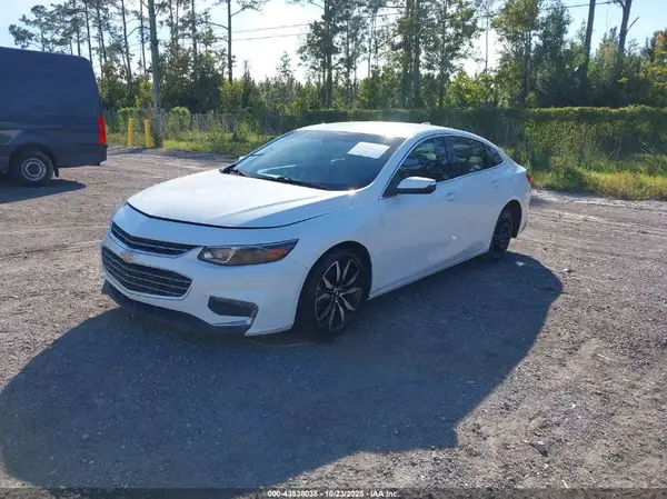 1G1ZE5ST3HF260049 2017 CHEVROLET MALIBU - Image 2
