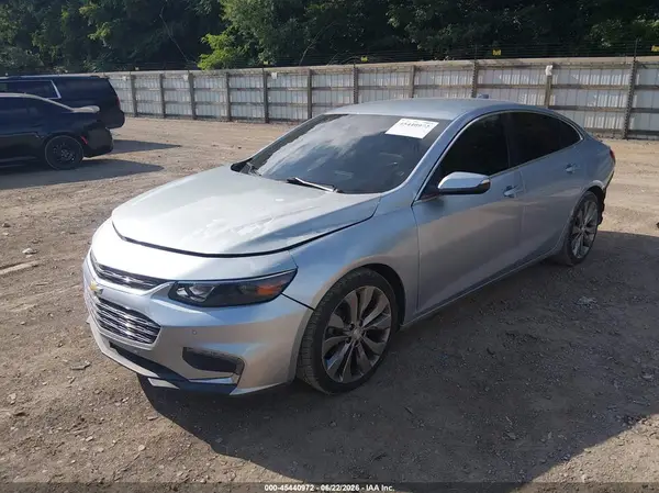 1G1ZE5ST3HF264571 2017 CHEVROLET MALIBU - Image 2