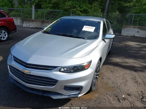 1G1ZE5ST3HF264893 2017 CHEVROLET MALIBU - Image 2