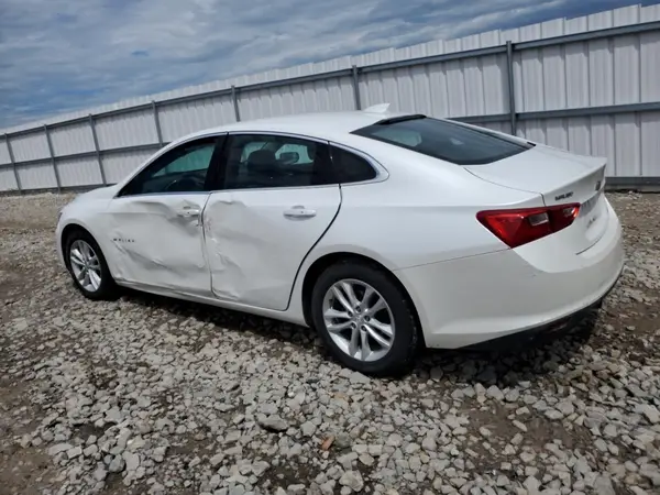 1G1ZE5ST3HF272668 2017 CHEVROLET MALIBU - Image 2