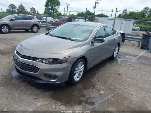 1G1ZE5ST3HF272752 2017 CHEVROLET MALIBU - Image 2