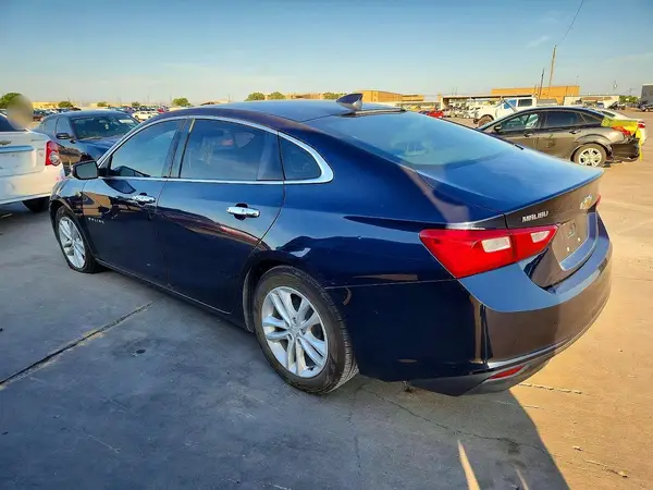 1G1ZE5ST3HF273934 2017 CHEVROLET MALIBU - Image 2