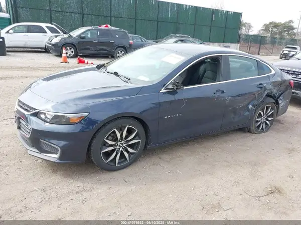 1G1ZE5ST3HF277806 2017 CHEVROLET MALIBU - Image 2