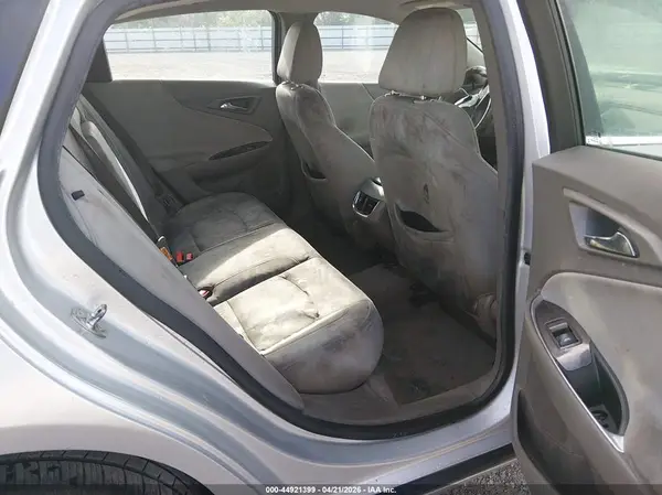 1G1ZE5ST3HF283301 2017 CHEVROLET MALIBU - Image 8