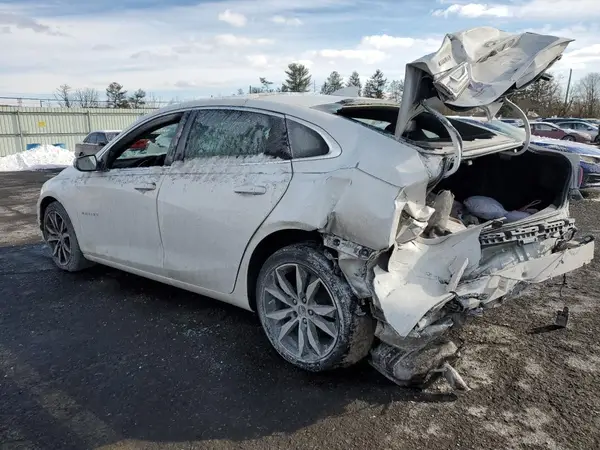 1G1ZE5ST3HF284061 2017 CHEVROLET MALIBU - Image 2