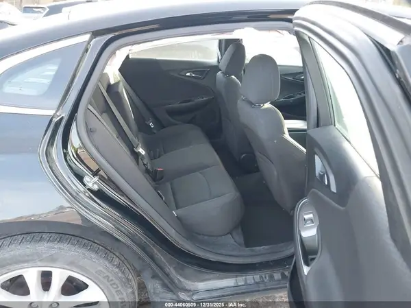 1G1ZE5ST3HF287686 2017 CHEVROLET MALIBU - Image 8