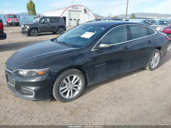 1G1ZE5ST3HF290619 2017 CHEVROLET MALIBU - Image 2