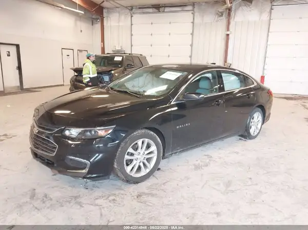 1G1ZE5ST4GF194173 2016 CHEVROLET MALIBU - Image 2