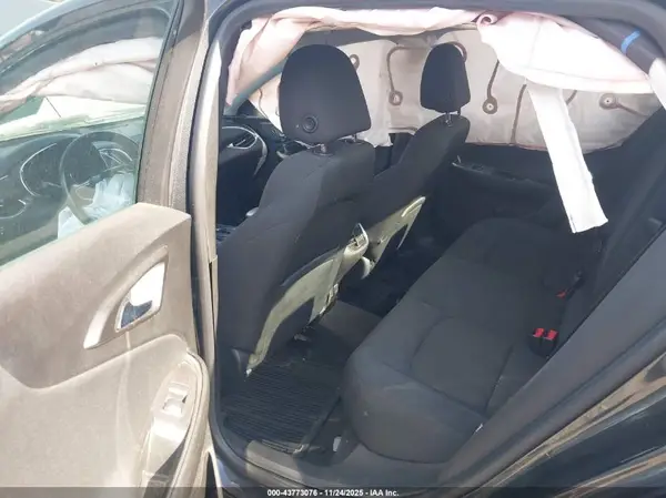 1G1ZE5ST4GF220027 2016 CHEVROLET MALIBU - Image 8