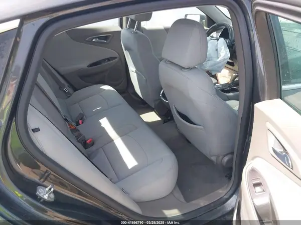 1G1ZE5ST4GF226121 2016 CHEVROLET MALIBU - Image 8