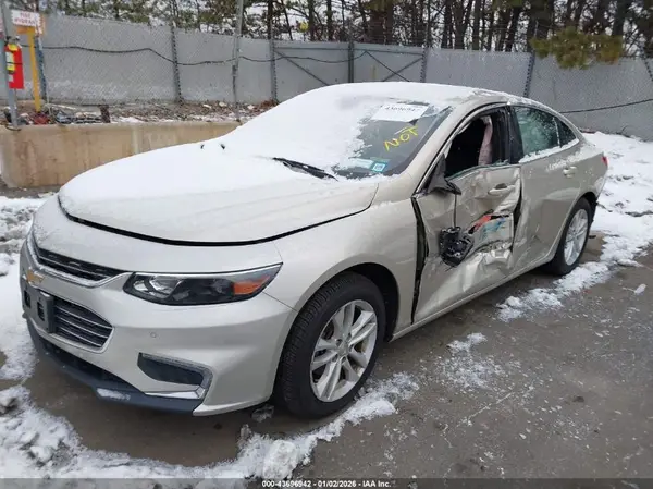 1G1ZE5ST4GF269132 2016 CHEVROLET MALIBU - Image 2