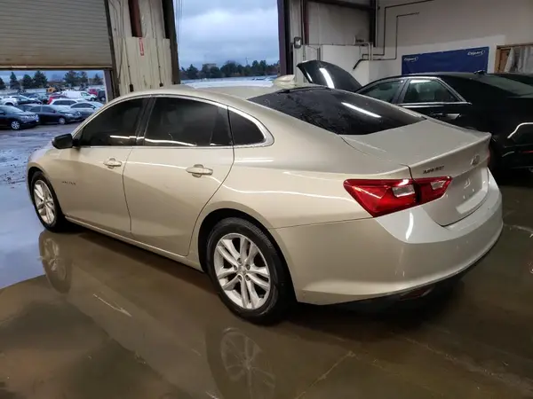 1G1ZE5ST4GF272063 2016 CHEVROLET MALIBU - Image 2