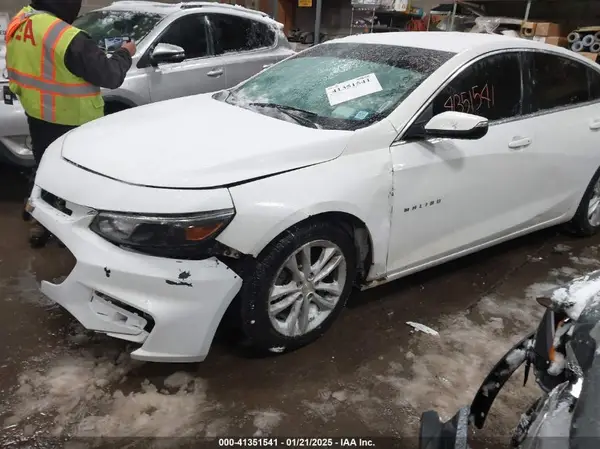 1G1ZE5ST4GF279949 2016 CHEVROLET MALIBU - Image 2