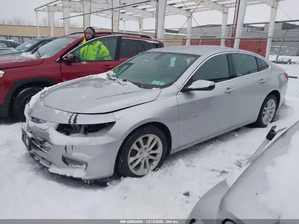 1G1ZE5ST4GF291888 2016 CHEVROLET MALIBU - Image 2