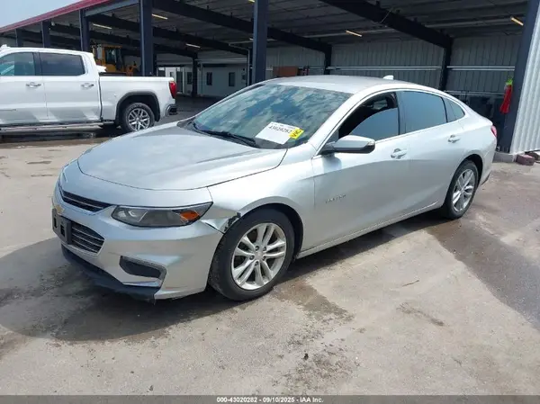 1G1ZE5ST4GF304011 2016 CHEVROLET MALIBU - Image 2