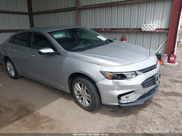1G1ZE5ST4GF318796 2016 CHEVROLET MALIBU - Image 1
