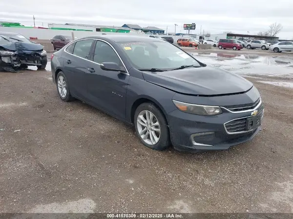 1G1ZE5ST4HF101105 2017 CHEVROLET MALIBU - Image 1