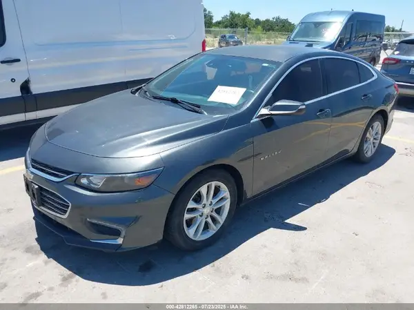 1G1ZE5ST4HF101461 2017 CHEVROLET MALIBU - Image 2