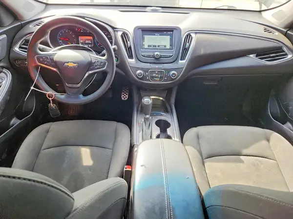 1G1ZE5ST4HF102478 2017 CHEVROLET MALIBU - Image 8
