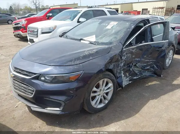 1G1ZE5ST4HF107468 2017 CHEVROLET MALIBU - Image 2
