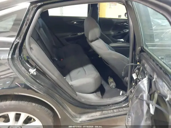 1G1ZE5ST4HF107728 2017 CHEVROLET MALIBU - Image 8