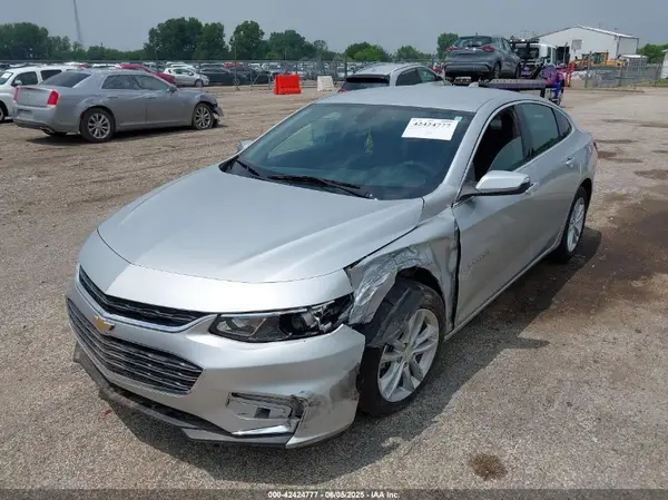 1G1ZE5ST4HF107793 2017 CHEVROLET MALIBU - Image 2