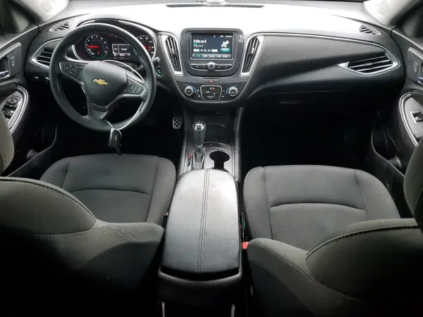 1G1ZE5ST4HF112718 2017 CHEVROLET MALIBU - Image 8