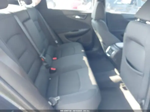 1G1ZE5ST4HF115523 2017 CHEVROLET MALIBU - Image 8