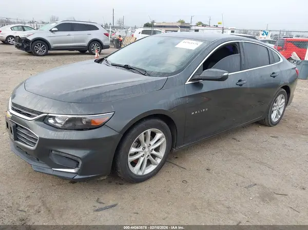 1G1ZE5ST4HF116459 2017 CHEVROLET MALIBU - Image 2