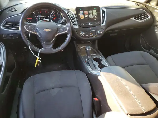 1G1ZE5ST4HF118390 2017 CHEVROLET MALIBU - Image 8
