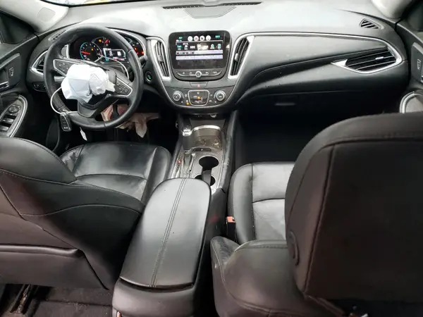 1G1ZE5ST4HF119300 2017 CHEVROLET MALIBU - Image 8