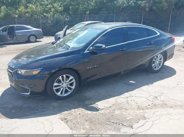 1G1ZE5ST4HF122147 2017 CHEVROLET MALIBU - Image 2
