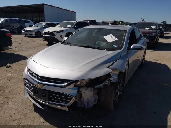 1G1ZE5ST4HF131592 2017 CHEVROLET MALIBU - Image 2