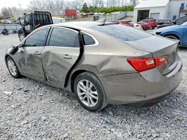 1G1ZE5ST4HF131852 2017 CHEVROLET MALIBU - Image 2