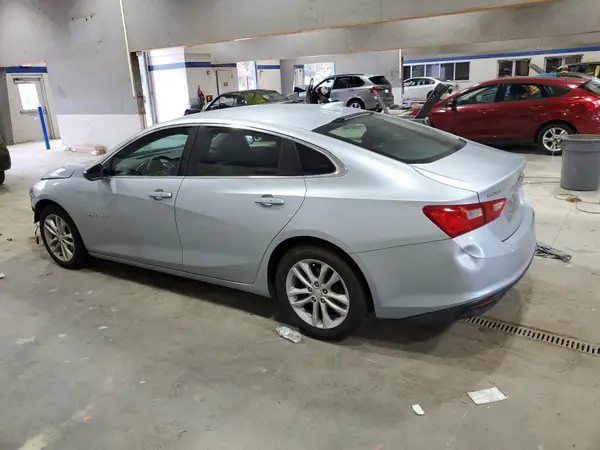 1G1ZE5ST4HF132001 2017 CHEVROLET MALIBU - Image 2