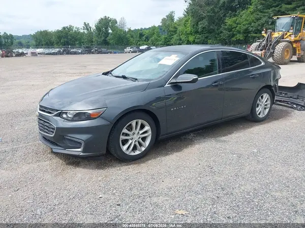 1G1ZE5ST4HF134086 2017 CHEVROLET MALIBU - Image 2