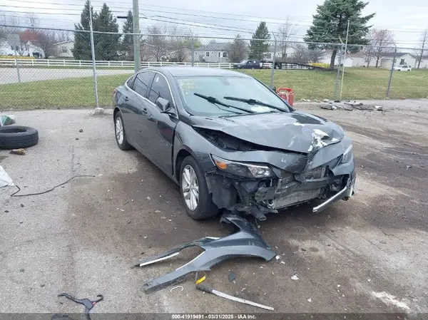 1G1ZE5ST4HF142866 2017 CHEVROLET MALIBU - Image 1