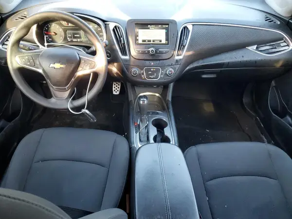 1G1ZE5ST4HF143533 2017 CHEVROLET MALIBU - Image 8