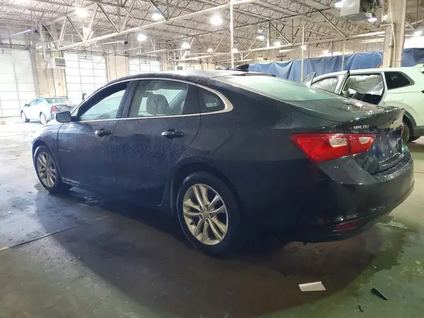 1G1ZE5ST4HF152538 2017 CHEVROLET MALIBU - Image 2