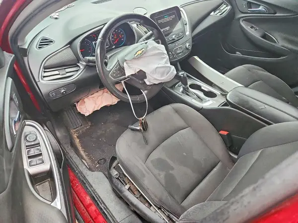 1G1ZE5ST4HF153303 2017 CHEVROLET MALIBU - Image 8