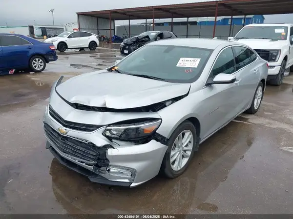 1G1ZE5ST4HF155844 2017 CHEVROLET MALIBU - Image 2