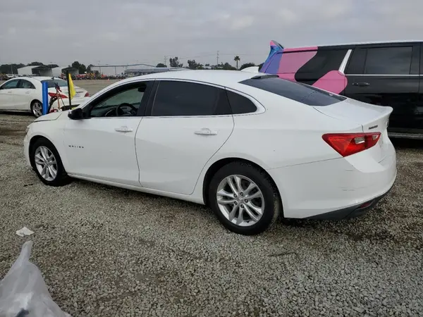 1G1ZE5ST4HF156444 2017 CHEVROLET MALIBU - Image 2