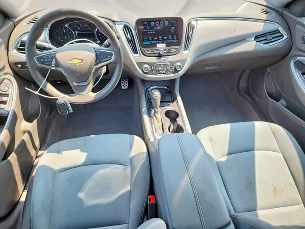 1G1ZE5ST4HF160882 2017 CHEVROLET MALIBU - Image 8