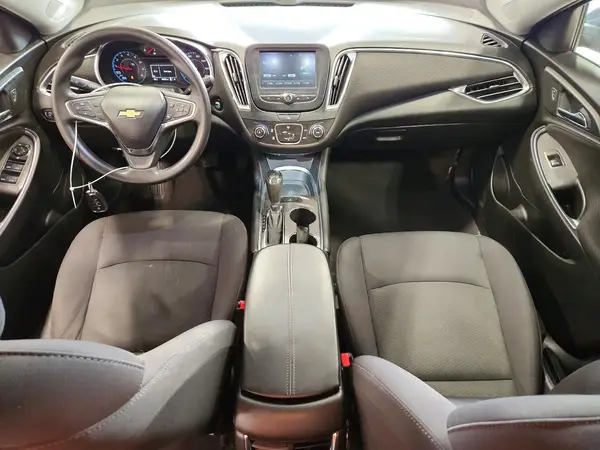 1G1ZE5ST4HF161305 2017 CHEVROLET MALIBU - Image 8